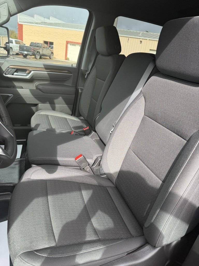 New 2026 Chevrolet Silverado 2500 LT image 10