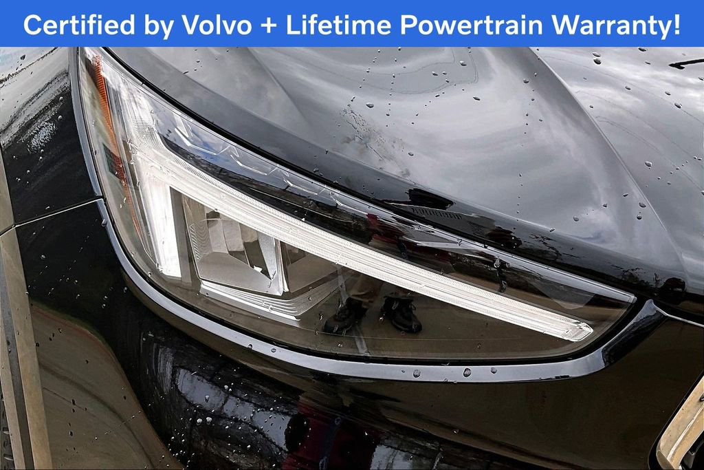 Certified 2023 Volvo XC40 B5 Core image 39