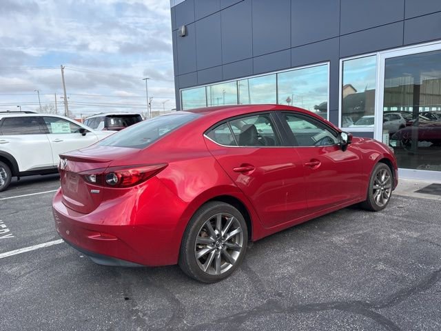 Used 2018 MAZDA MAZDA3 Touring image 3