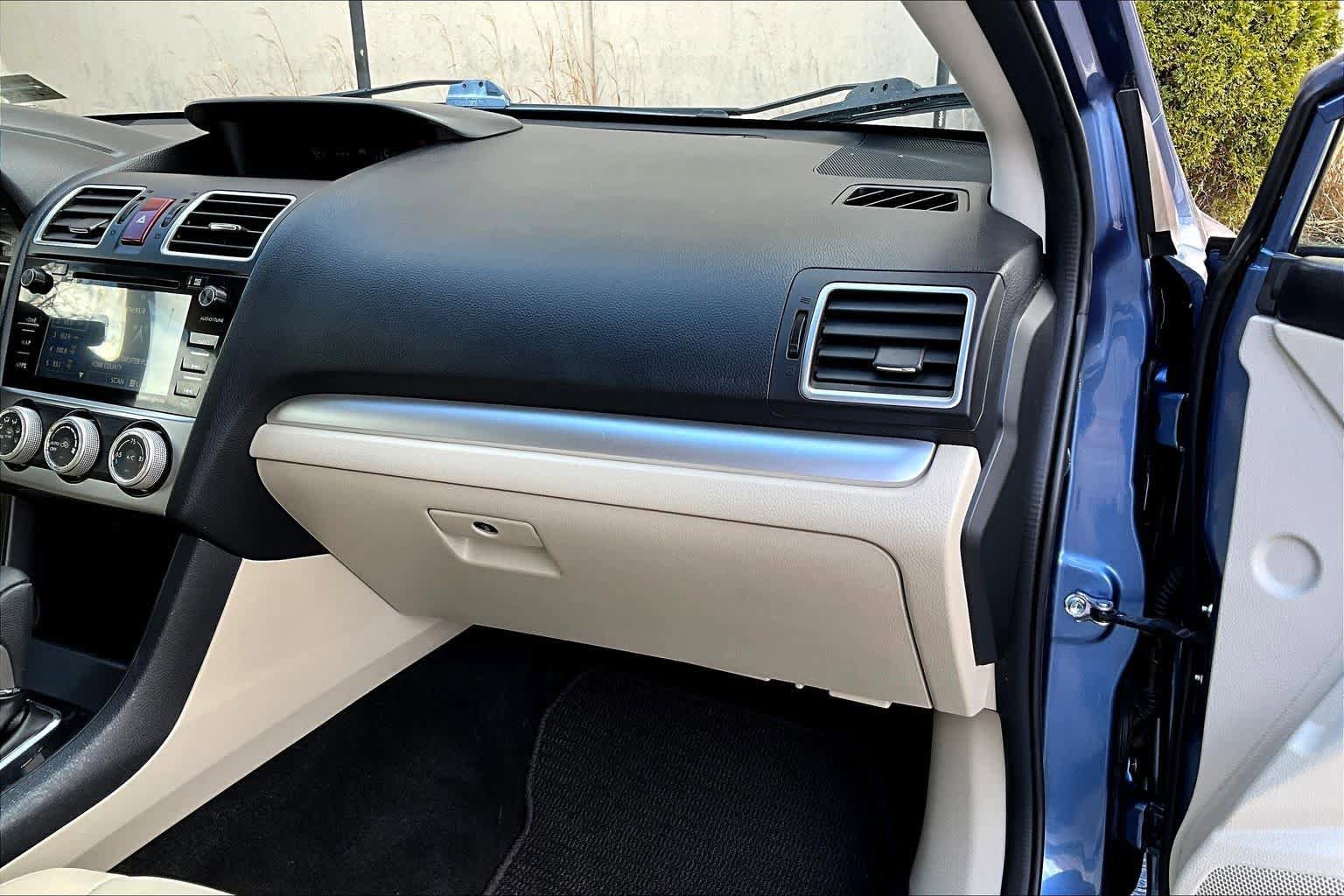 Used 2015 Subaru Crosstrek 2.0i Limited AWD/4WD image 19