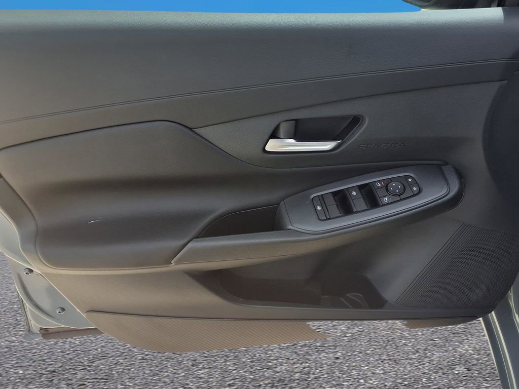 New 2026 Nissan Sentra SV w/ SV Convenience Package FWD image 14