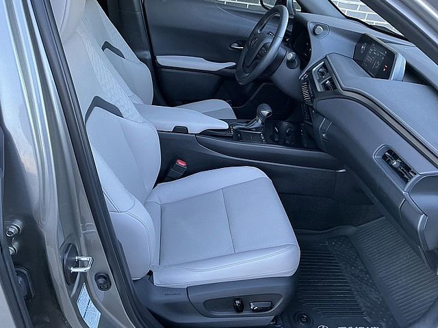 Used 2021 Lexus UX 250h UX 250h image 22