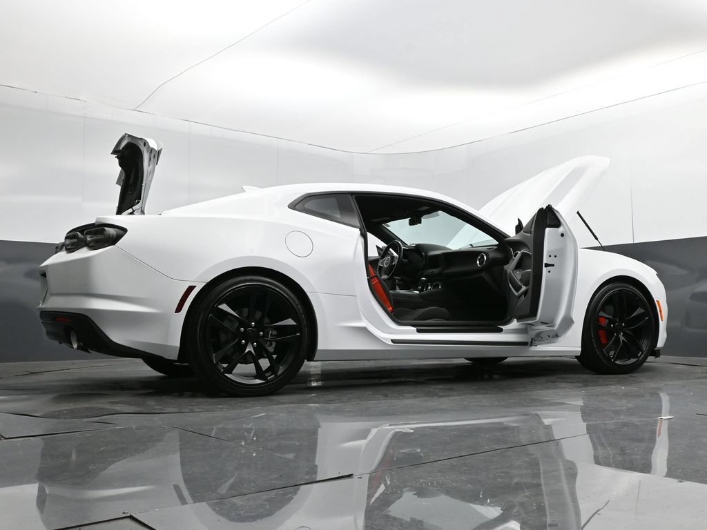 Used 2024 Chevrolet Camaro LT w/ RS Package RWD image 34