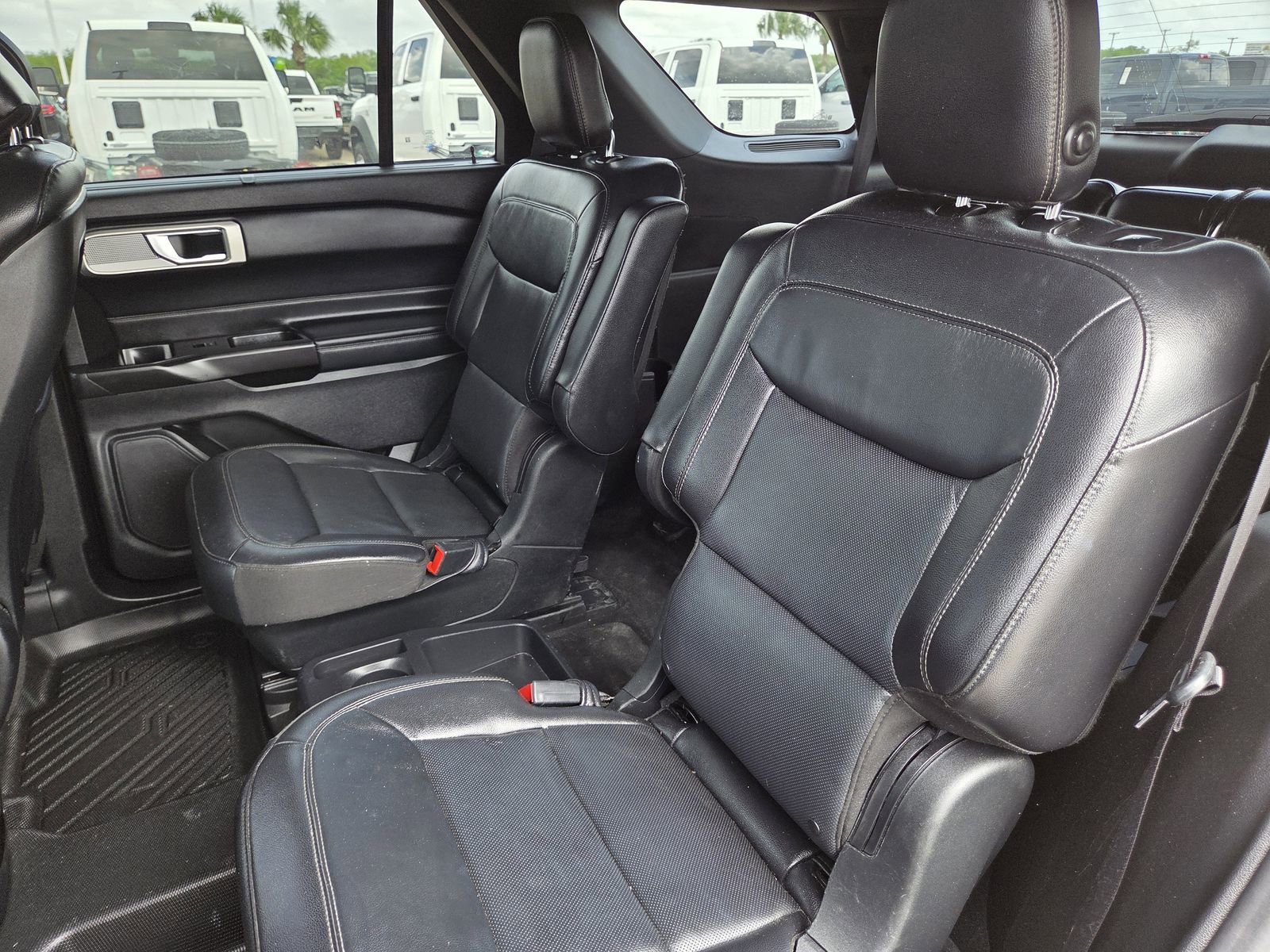 Used 2020 Ford Explorer Limited RWD image 19