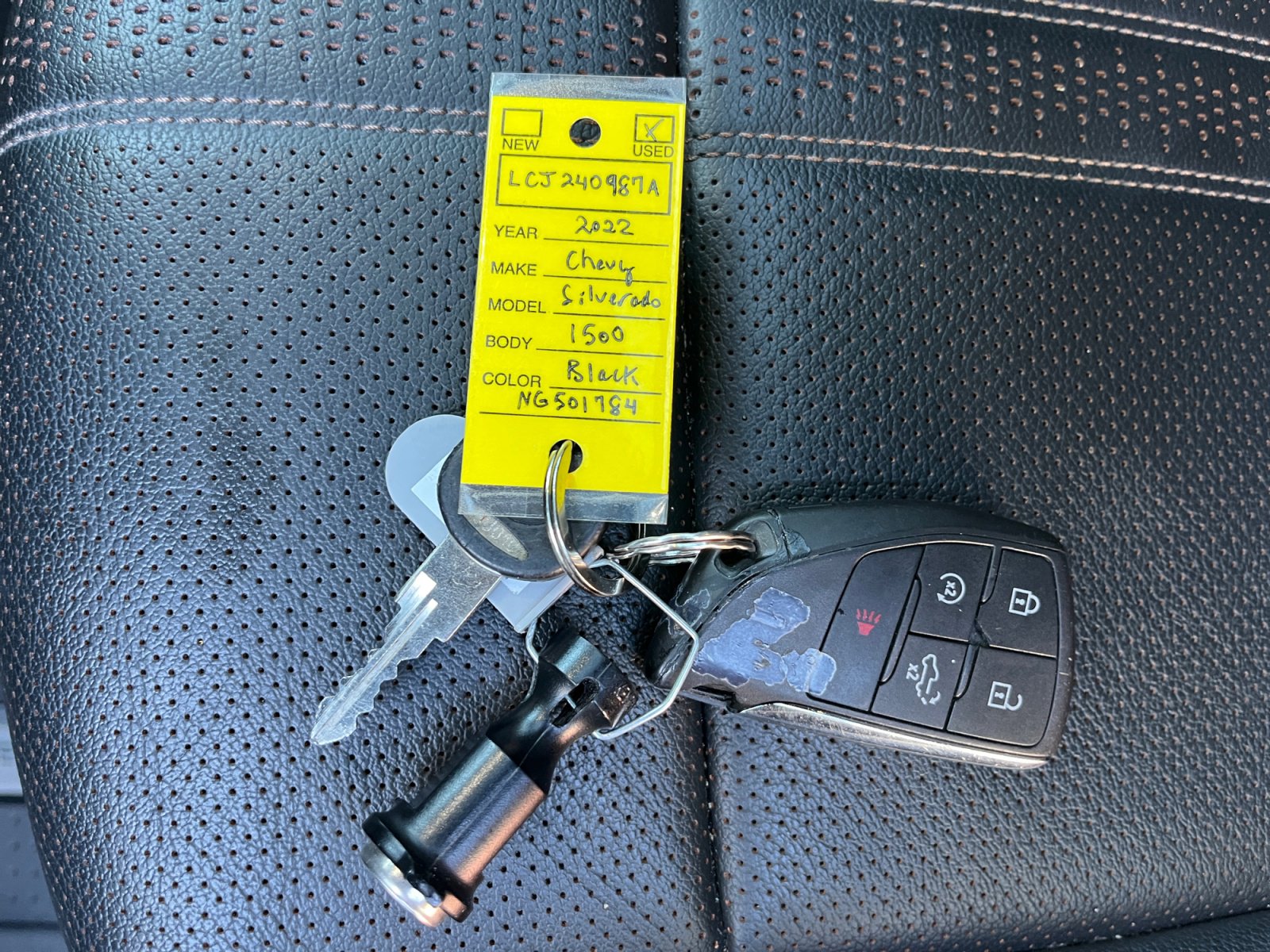 Used 2022 Chevrolet Silverado 1500 High Country w/ High Country Premium Package image 32