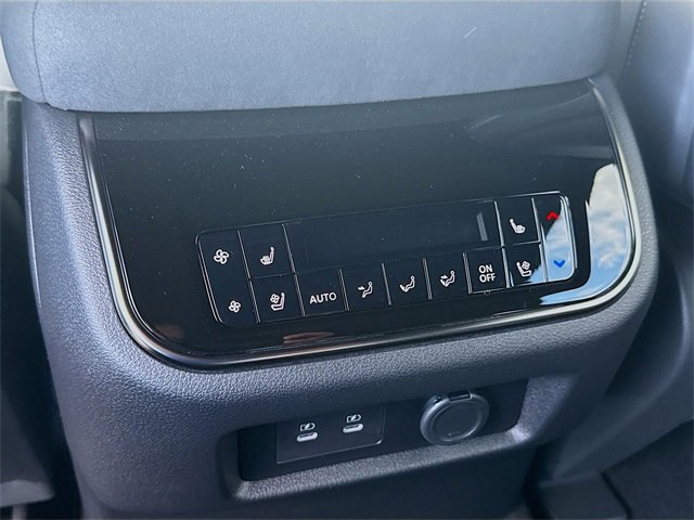 New 2026 INFINITI QX80 4WD image 19