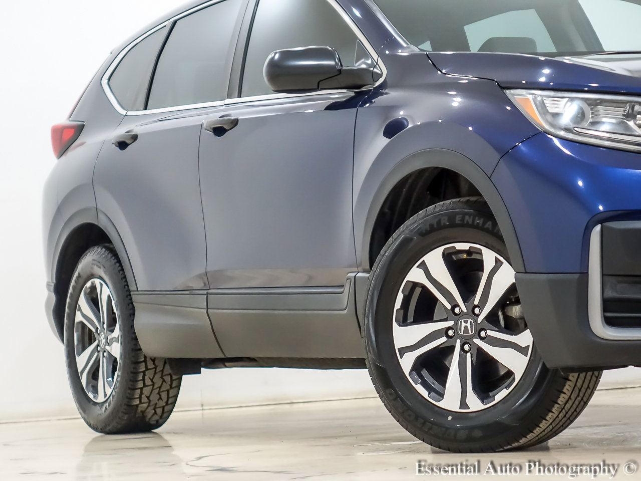 Used 2020 Honda CR-V LX image 4