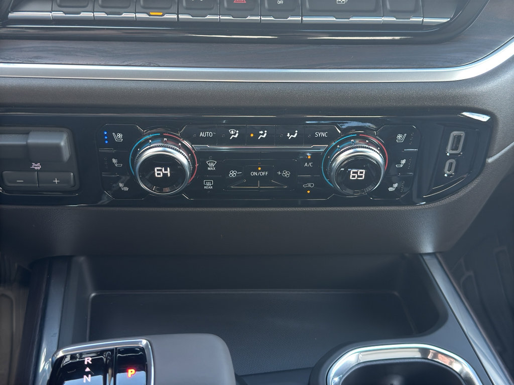 New 2026 GMC Sierra 1500 SLT w/ SLT Convenience Package image 27