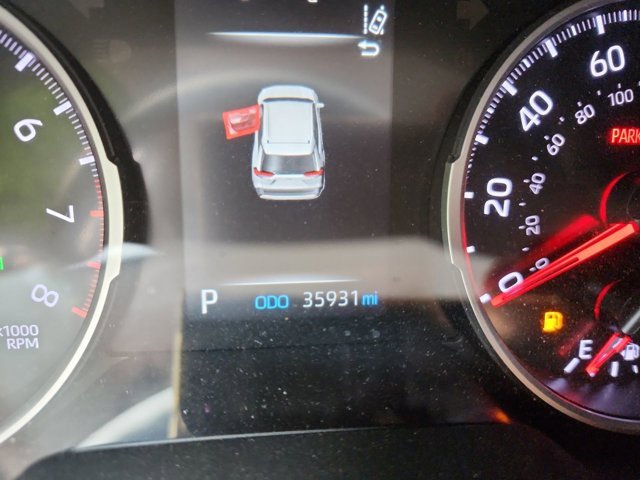 Used 2021 Toyota RAV4 XLE image 29