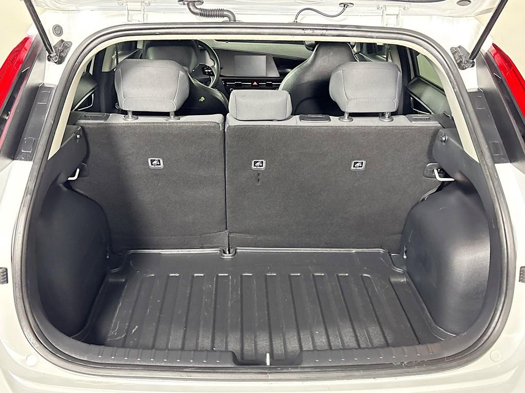 Certified 2023 Kia Niro LX image 21