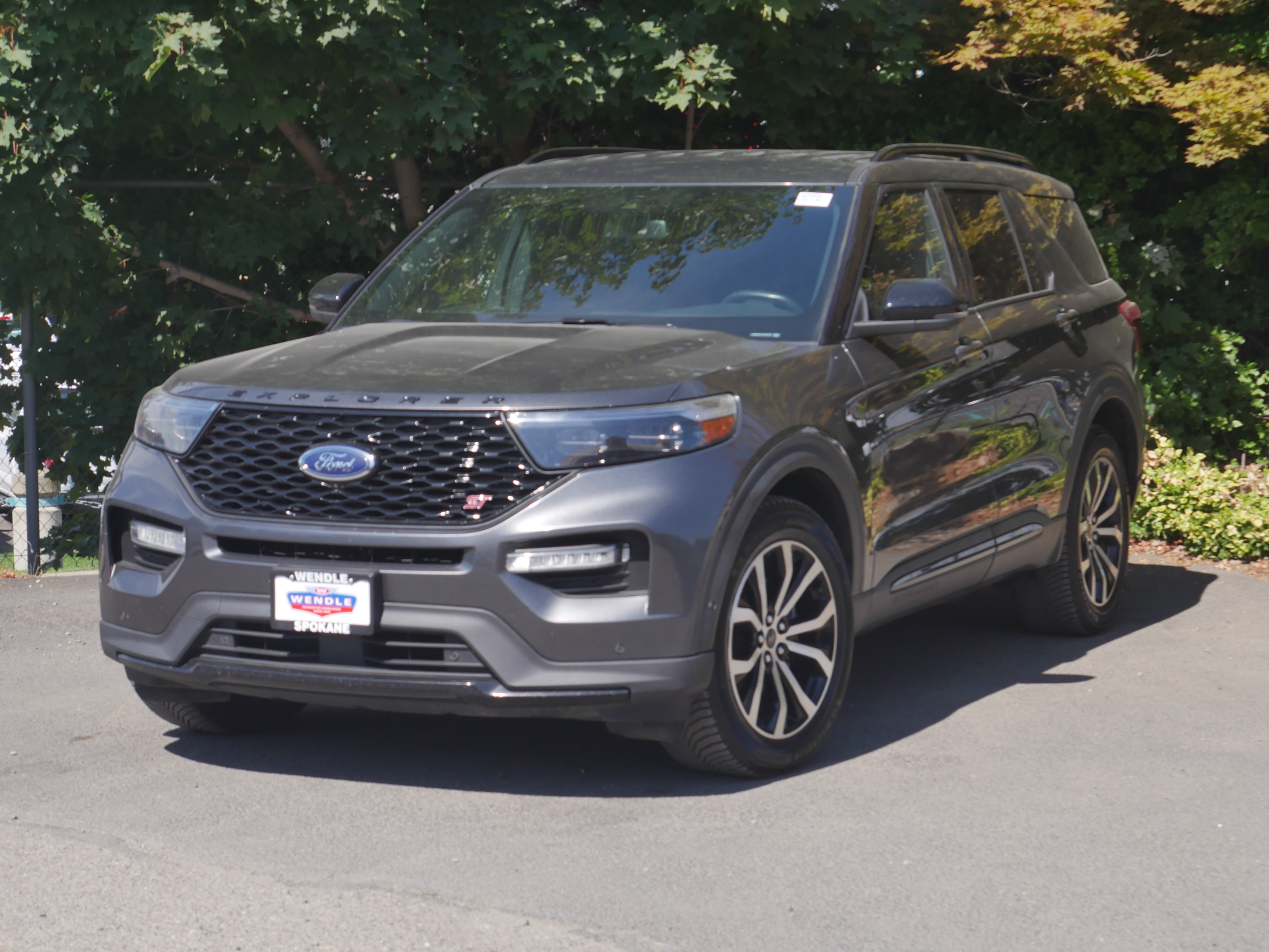 Certified 2020 Ford Explorer ST AWD/4WD image 2