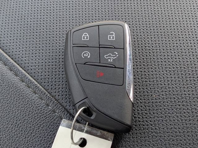 Used 2025 Chevrolet Silverado 1500 LTZ image 31
