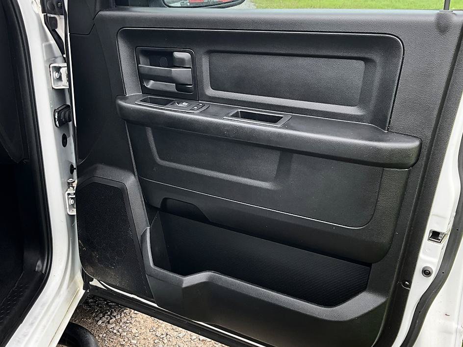 Used 2019 RAM 1500 Tradesman w/ Chrome Plus Package RWD image 42