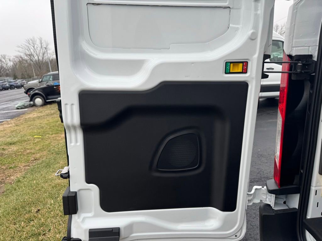 New 2026 Ford Transit 250 Low Roof image 21