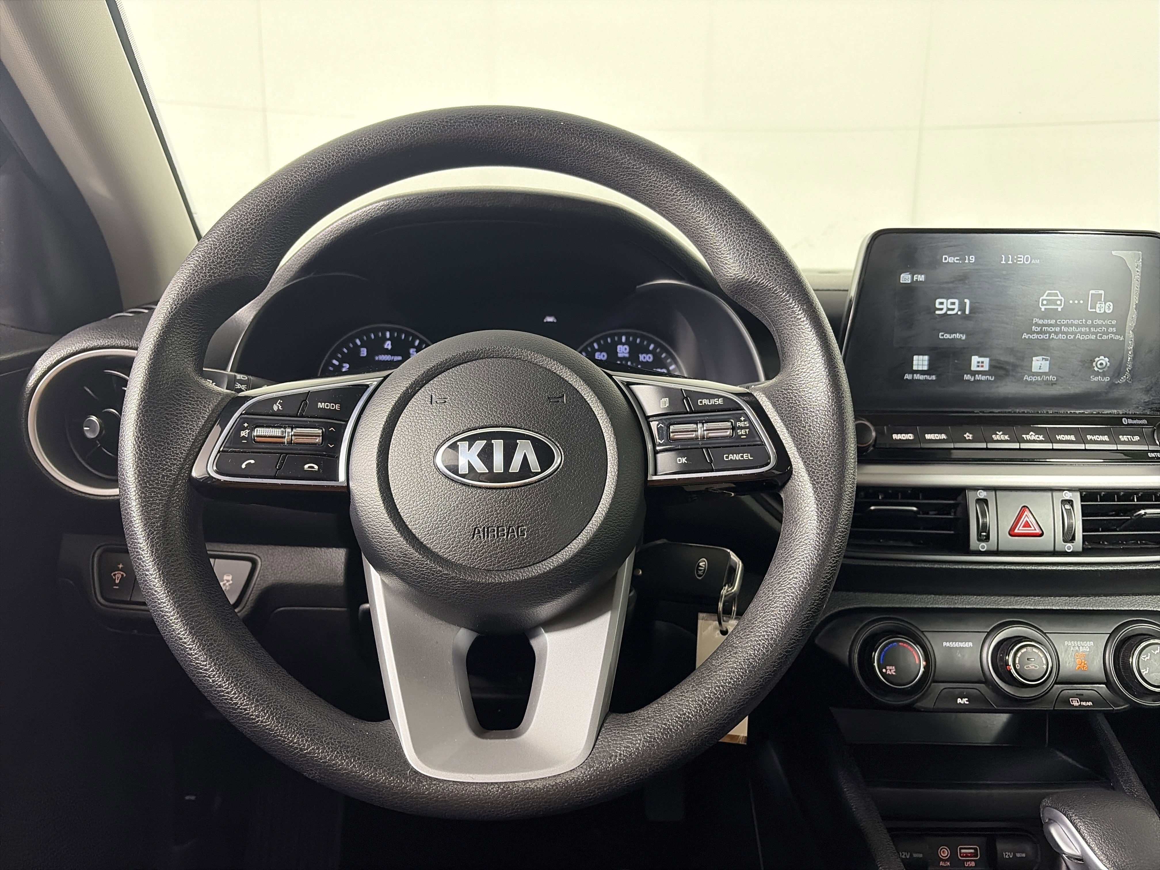 Used 2021 Kia Forte LXS image 29