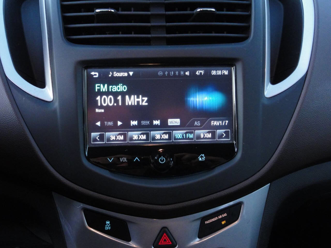 Used 2015 Chevrolet Trax LT w/ LT Plus Package AWD/4WD image 28