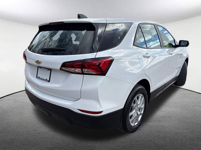 Used 2024 Chevrolet Equinox LS image 13