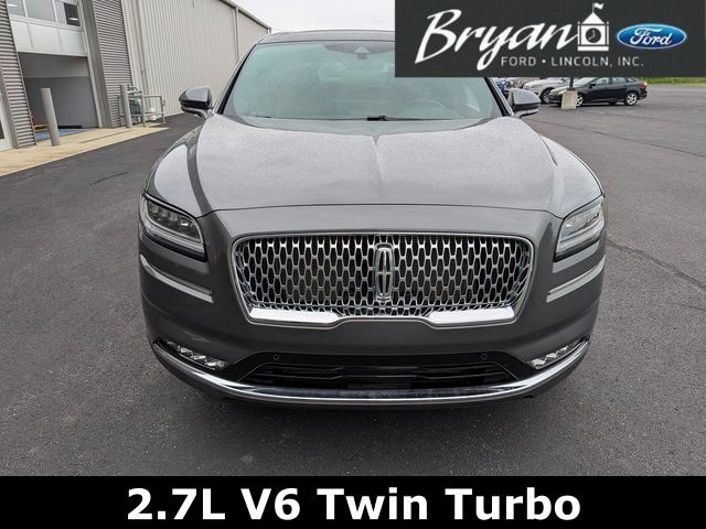 Used 2022 Lincoln Nautilus Reserve w/ Equipment Group 202A image 2