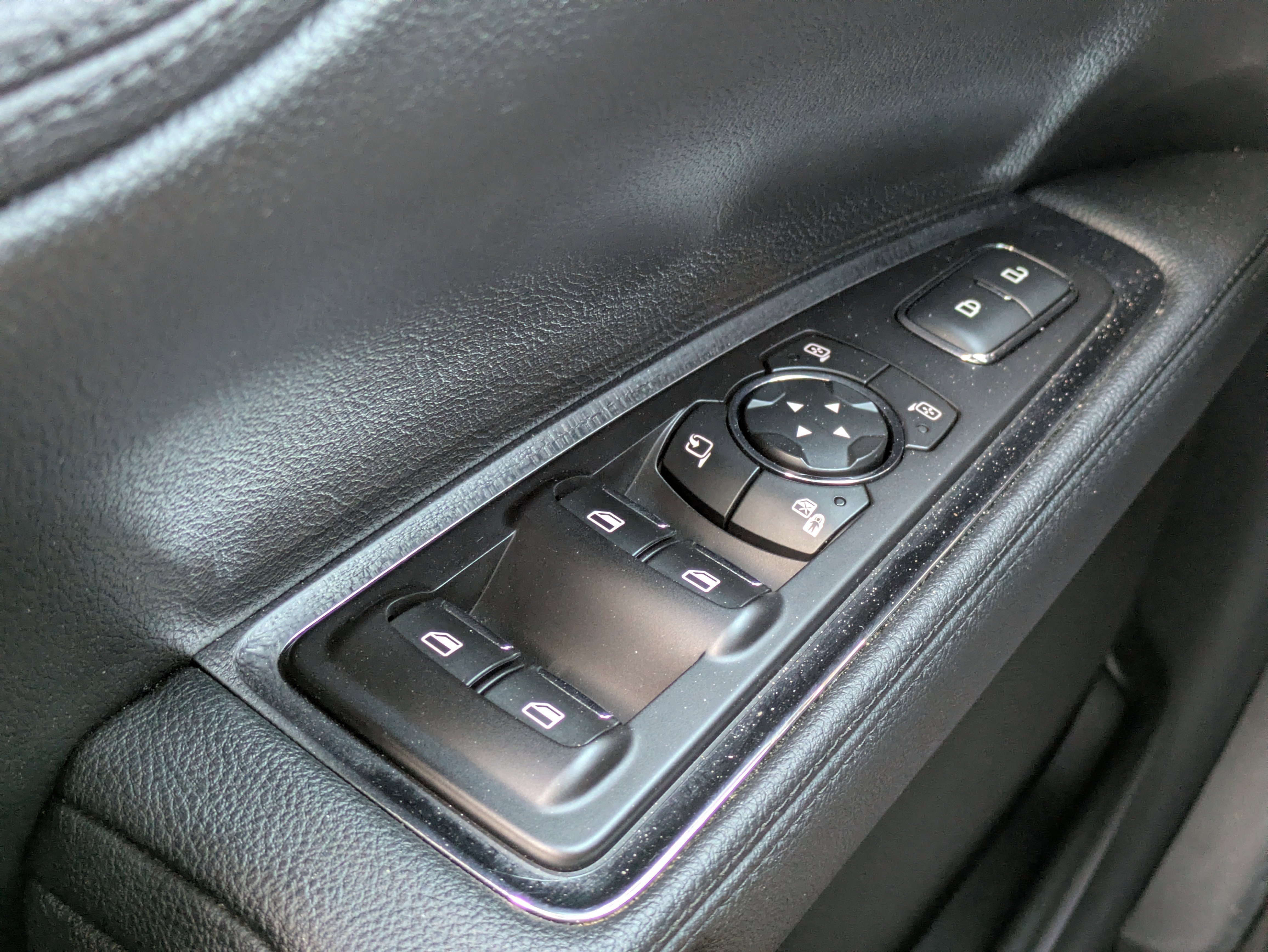 Used 2020 Lincoln Continental AWD w/ Premium Package image 21