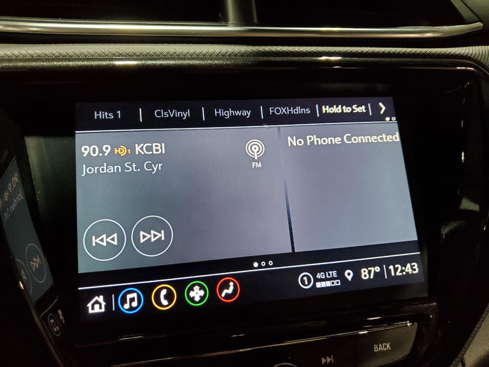 Used 2023 Chevrolet TrailBlazer RS w/ Sun and Liftgate Package image 31