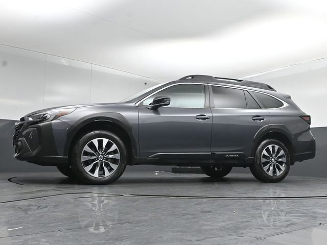 Used 2023 Subaru Outback Limited image 36