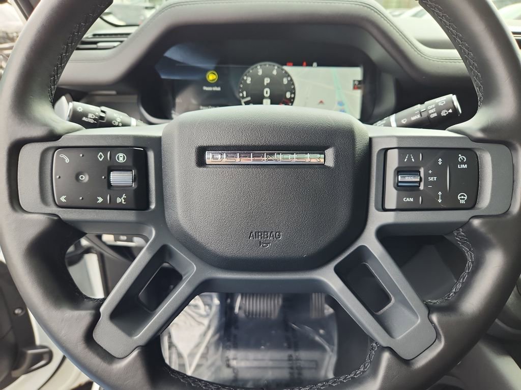 Used 2024 Land Rover Defender 110 X-Dynamic SE image 16