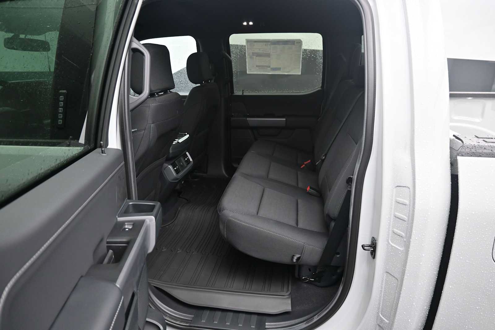 New 2026 Ford F150 XLT w/ Equipment Group 302A MID AWD/4WD image 25