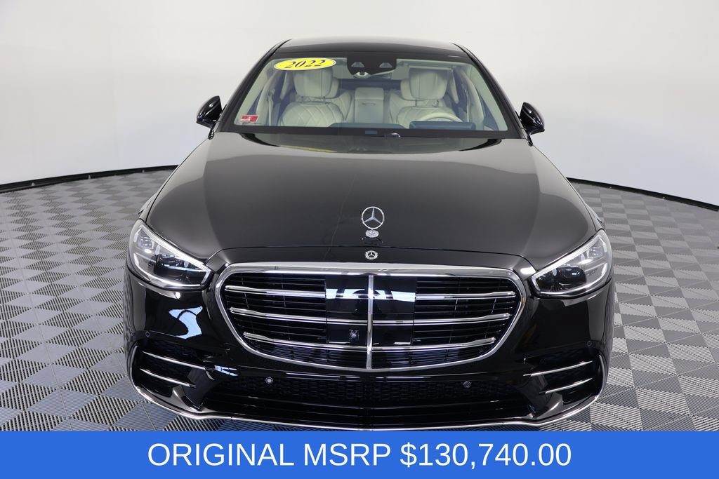 Used 2022 Mercedes-Benz S 580 4MATIC Sedan image 3