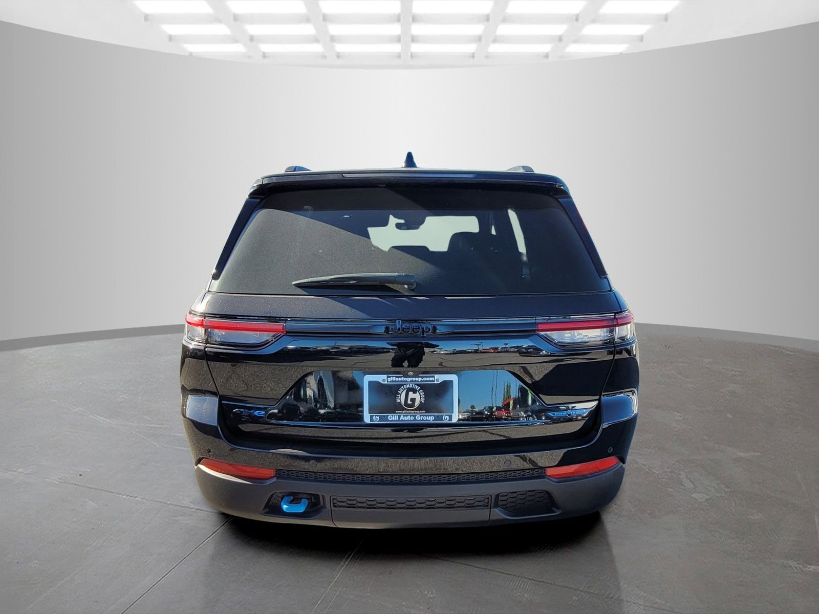 Used 2023 Jeep Grand Cherokee Trailhawk w/ Advanced Protech Group II image 6