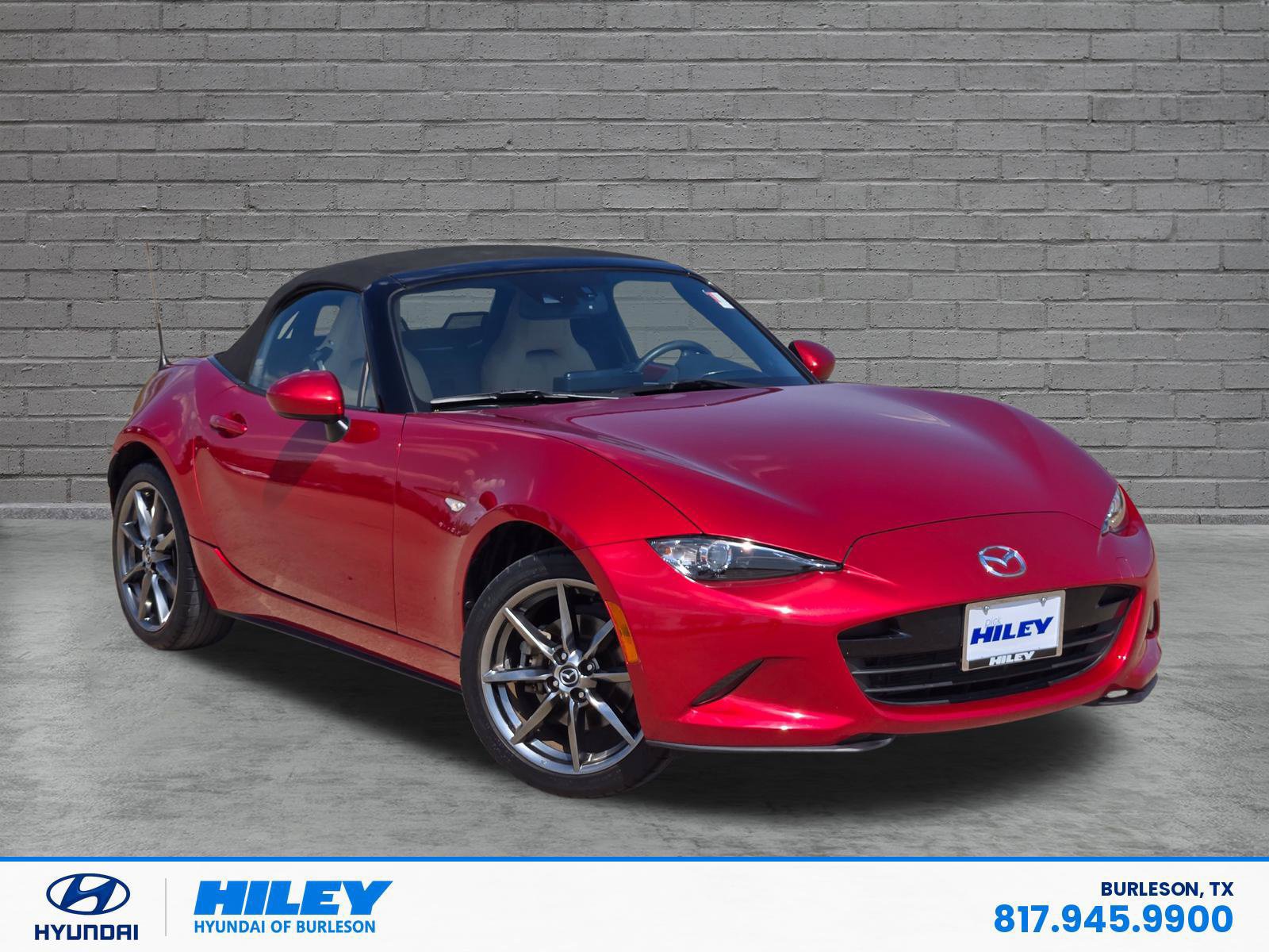 Used 2016 MAZDA MX-5 Miata Grand Touring RWD image 2