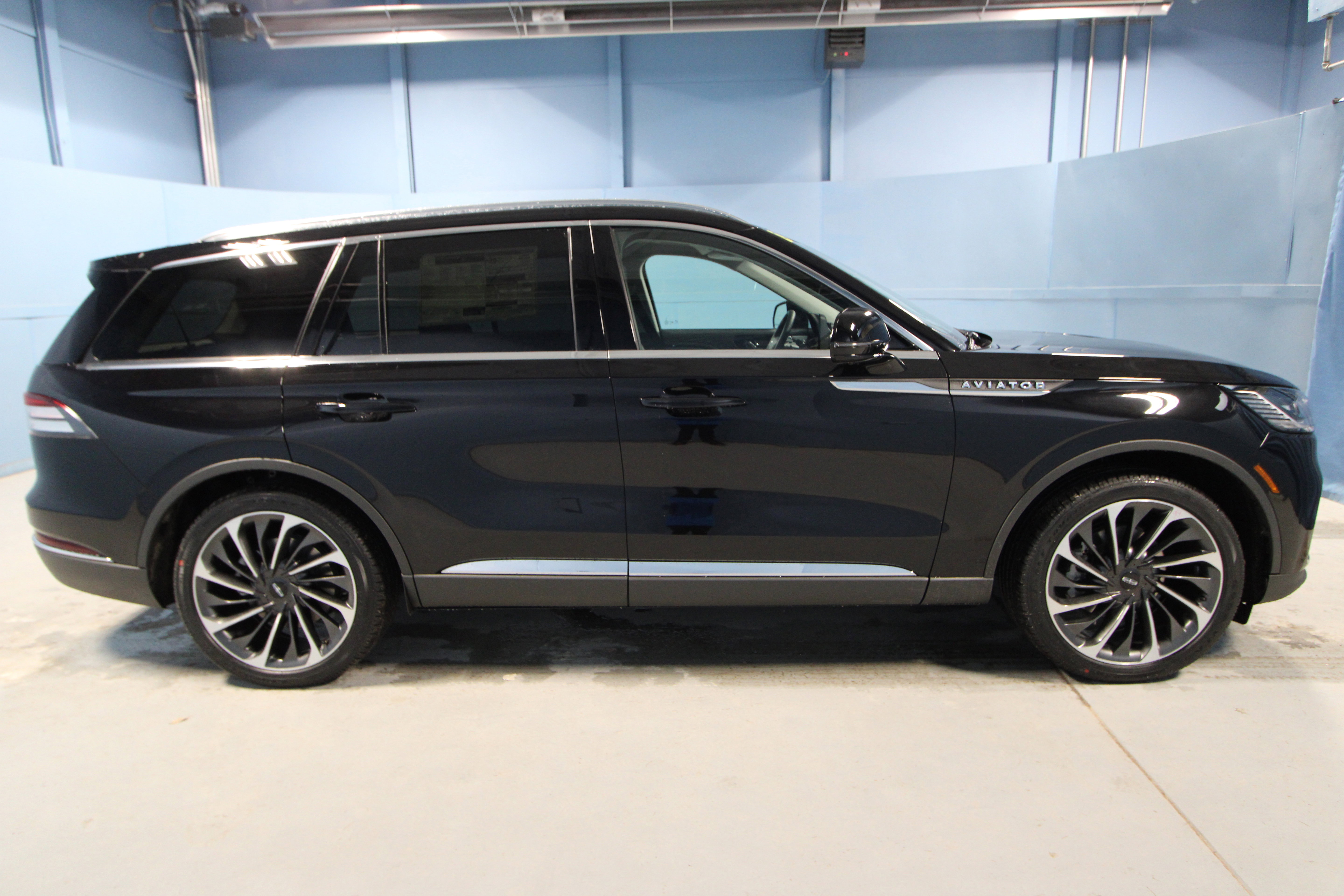 New 2026 Lincoln Aviator Reserve image 31