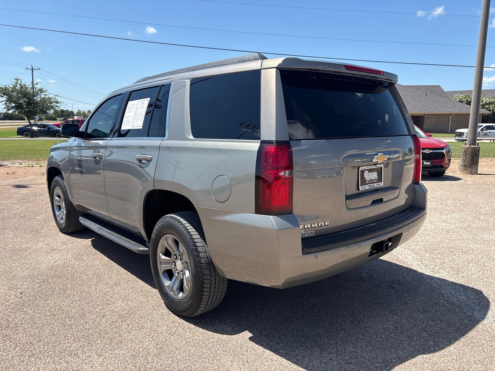 Used 2019 Chevrolet Tahoe LS RWD image 3