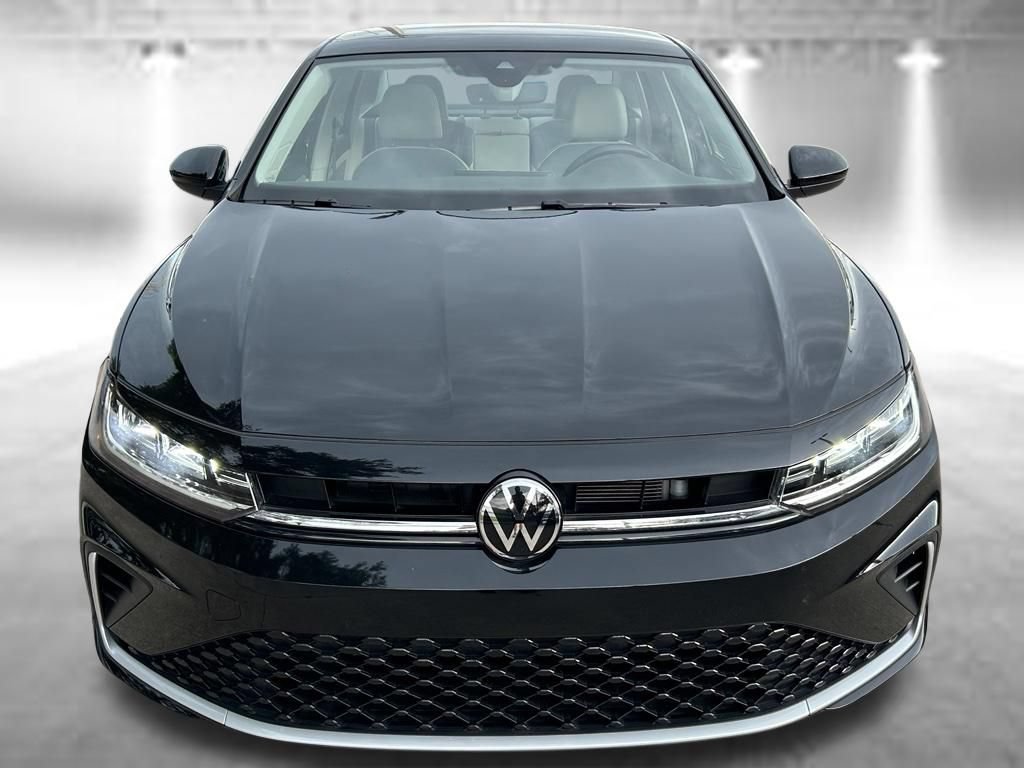 Used 2026 Volkswagen Jetta SE FWD image 8