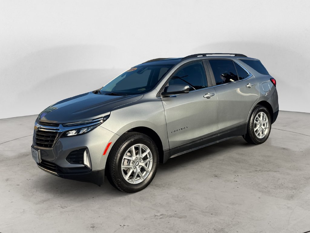 Used 2024 Chevrolet Equinox LT w/ LPO, Floor Liner Package AWD/4WD image 2