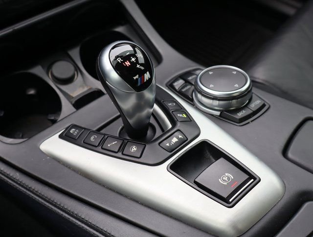 Used 2015 BMW M5 image 33