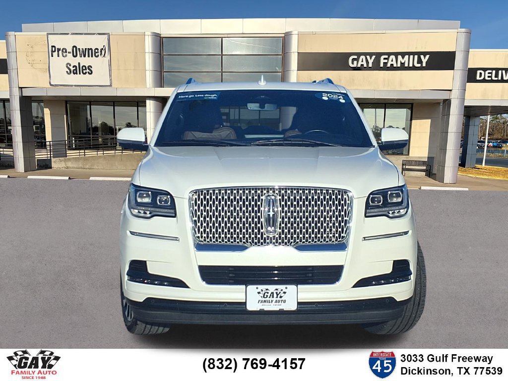 Used 2024 Lincoln Navigator Reserve AWD/4WD image 18