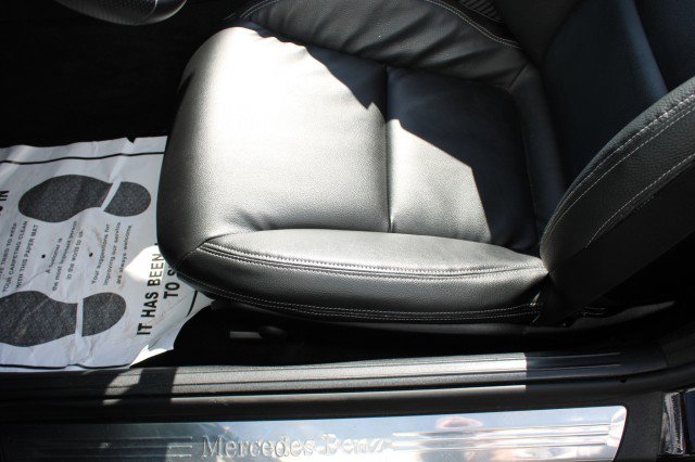 Used 2019 Mercedes-Benz SLC 300 image 33