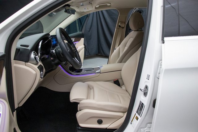 Used 2022 Mercedes-Benz GLC 300 4MATIC image 28