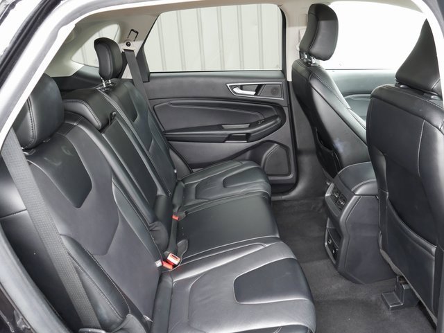 Used 2022 Ford Edge Titanium image 24