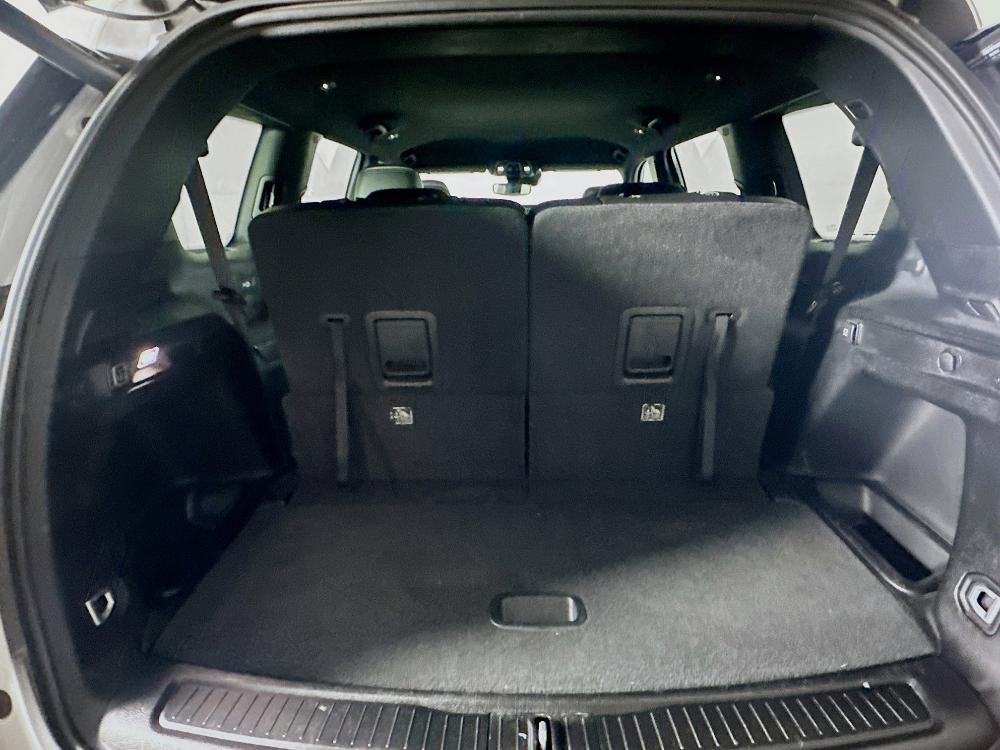 Used 2024 Jeep Grand Cherokee L Altitude image 29