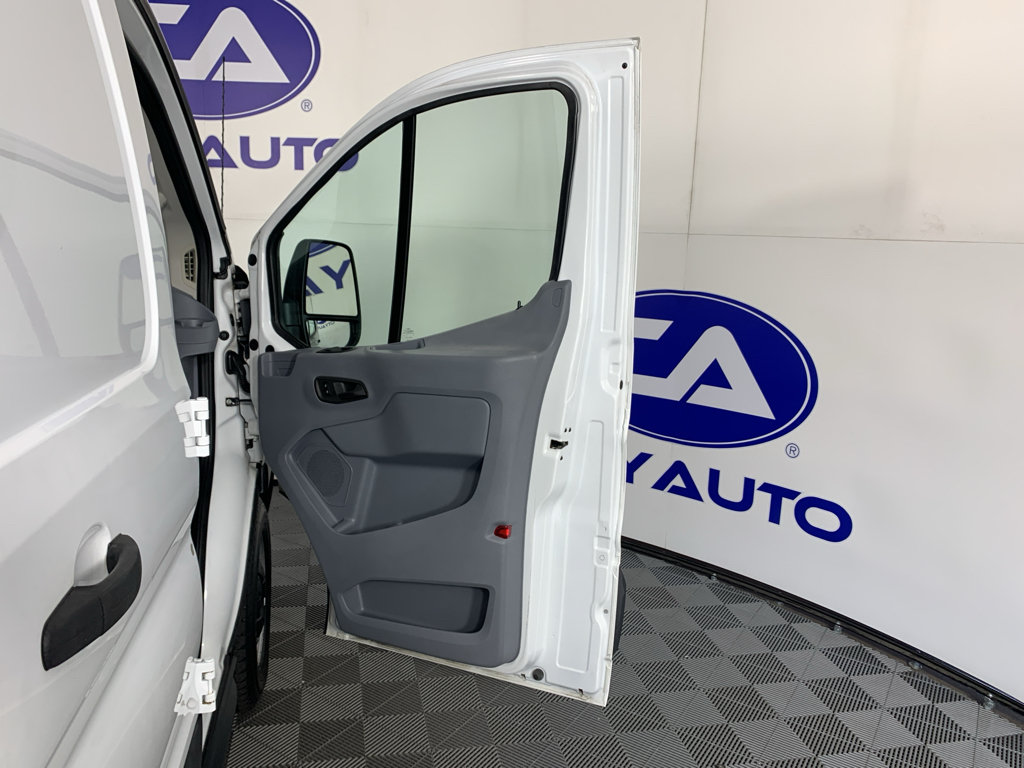 Used 2018 Ford Transit 350 148 Low Roof RWD image 32