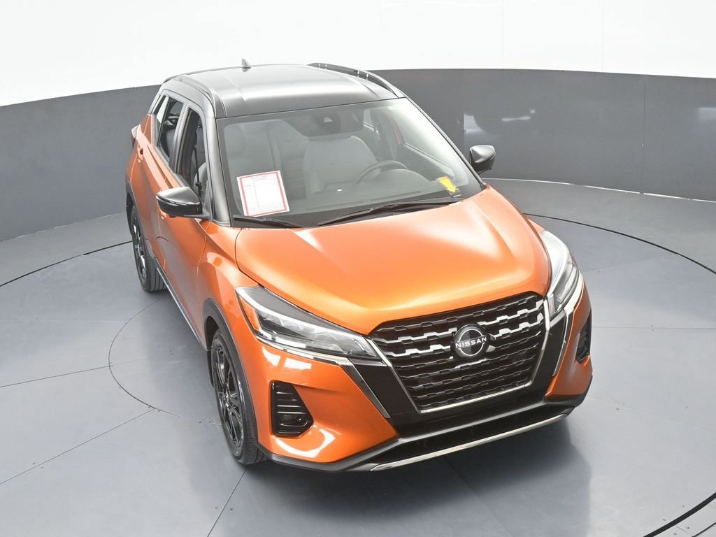 Used 2023 Nissan Kicks SR w/ SR Premium Package FWD image 58