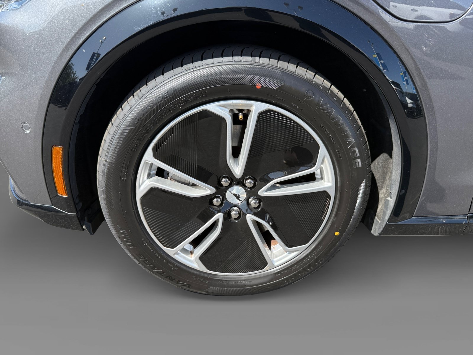 Certified 2023 Ford Mustang Mach-E Premium RWD image 9