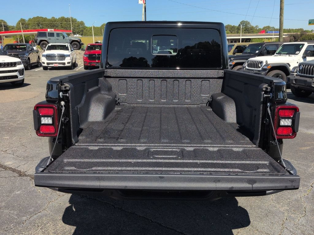 New 2026 Jeep Gladiator Sport AWD/4WD image 29