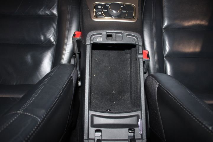 Used 2019 Jeep Grand Cherokee Limited AWD/4WD image 31