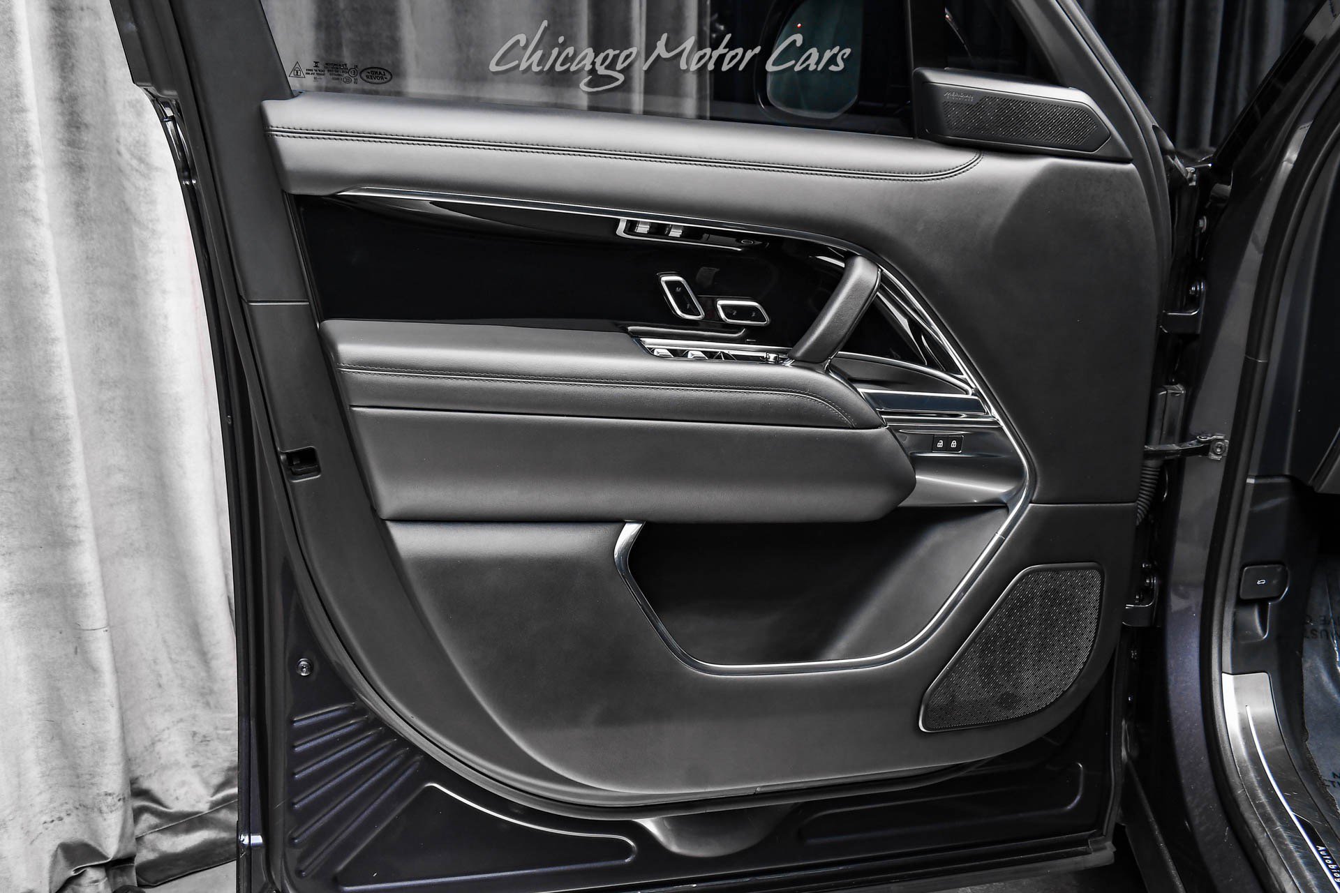 Used 2023 Land Rover Range Rover Autobiography AWD/4WD image 38