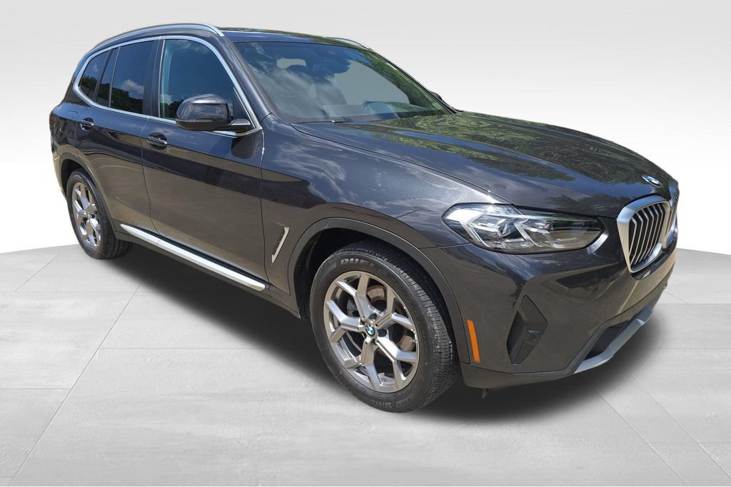 Certified 2023 BMW X3 xDrive30i w/ Premium Package AWD/4WD image 2