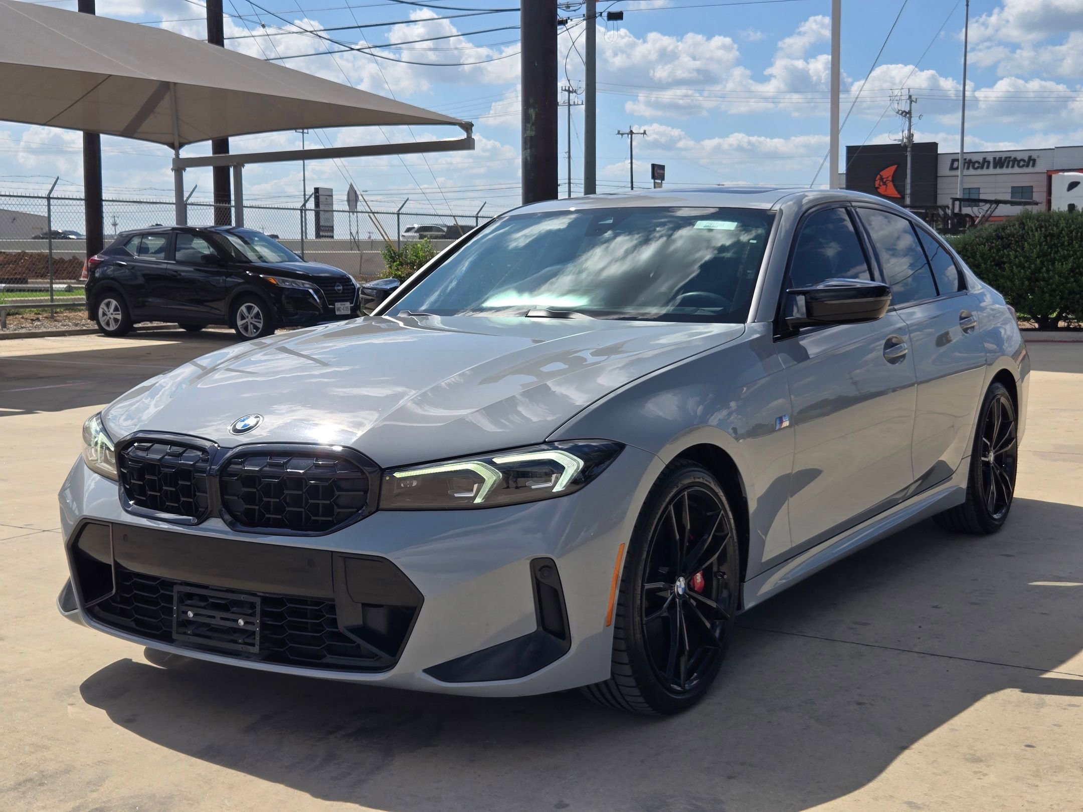 Used 2024 BMW M340i xDrive w/ Premium Package AWD/4WD image 3