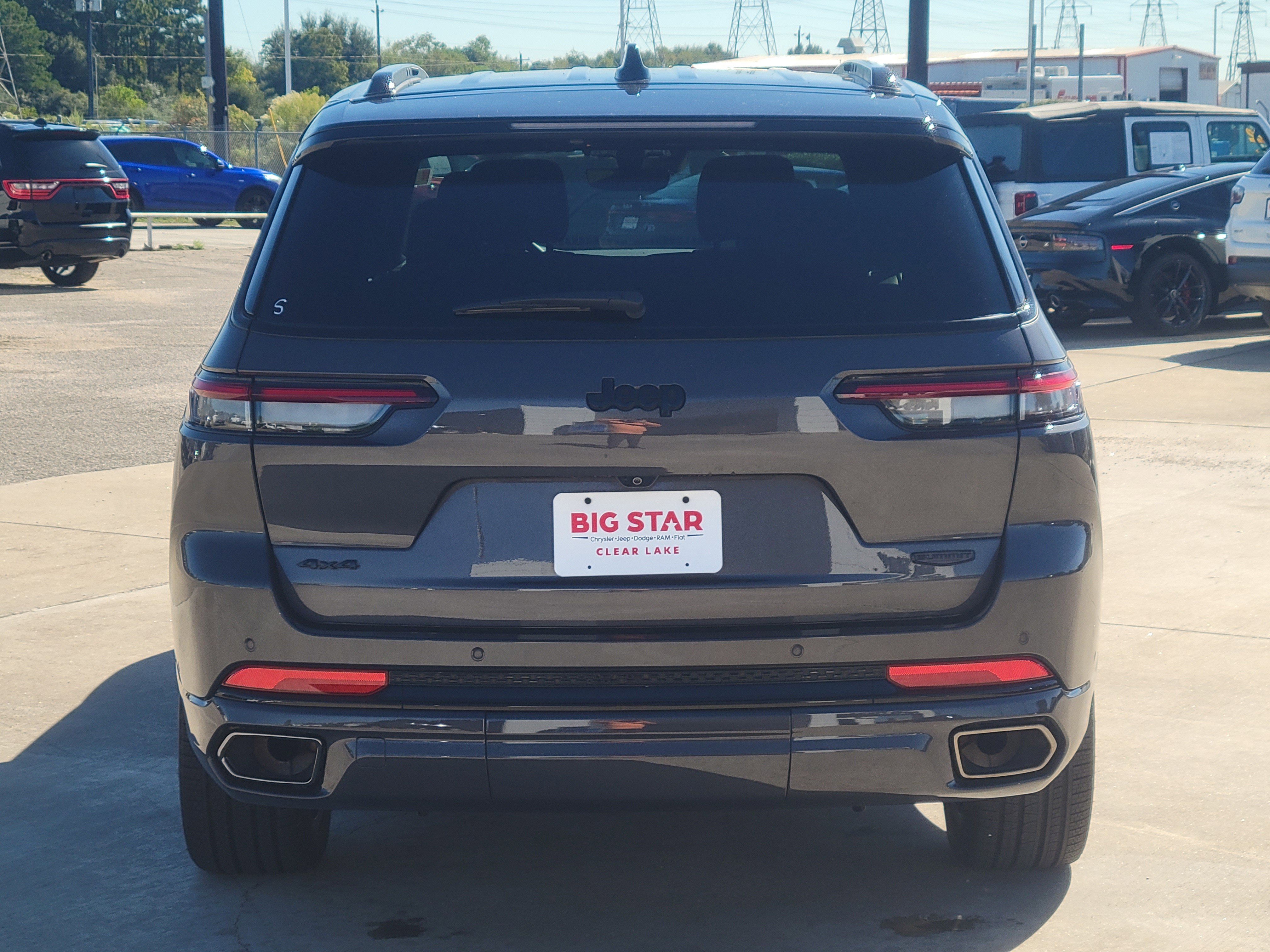 Used 2024 Jeep Grand Cherokee L Summit w/ High Altitude Package image 6