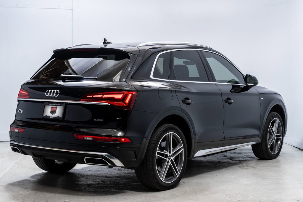 Used 2022 Audi Q5 e Premium w/ Convenience Package image 7